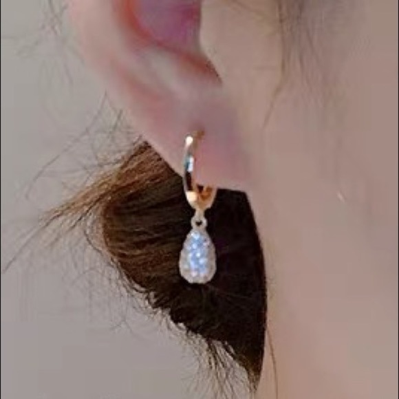 💎 Teardrop dangle Earrings - minimalist basic elegant simple - Picture 2 of 4